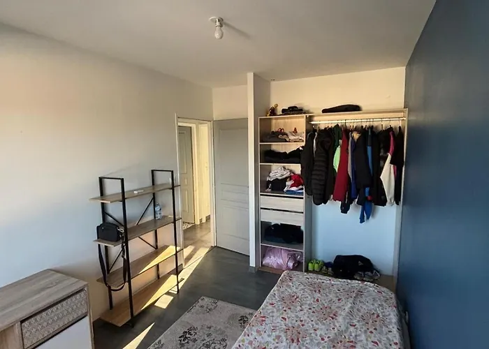 アパート Nehal *