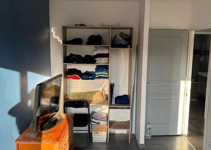 Nehal アパート Tourbes